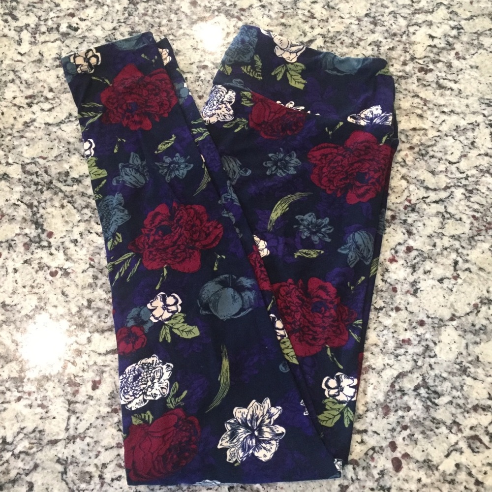 Printed Tall & Curvy (TC) LuLaRoe Leggings